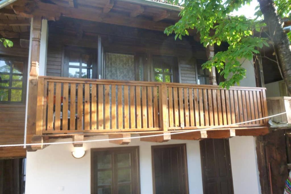 Razsukanova House , Разсукановата Къща Elena Exterior foto